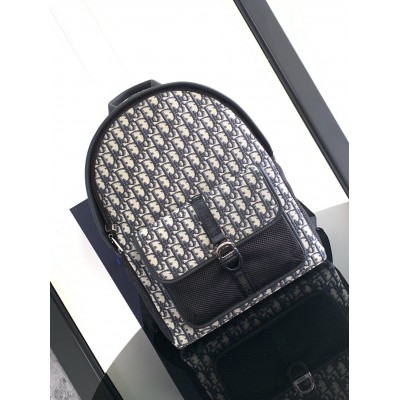 Dior 8 Backpack in Beige and Black Dior Oblique Jacquard