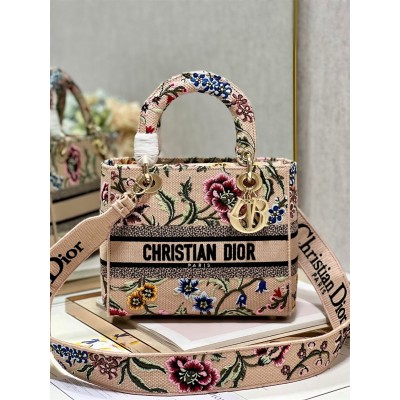 Dior Lady D-Lite Medium Bag In Beige Raffia Embroidered with Dior Petites Fleurs