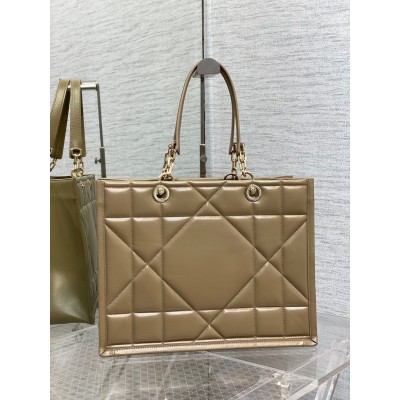 Dior Medium Essential Tote Bag In Hazelnut Archicannage Calfskin