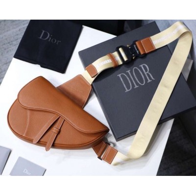 Dior Men's Saddle Belt Bag In Brown Grained Calfskin